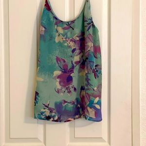 Magnolia boutique tank top, L
